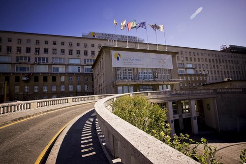 hospital de santa maria lisboa.jpg