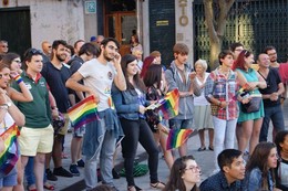 Orgullo de Vigo Mafia Rosa 4.jpg