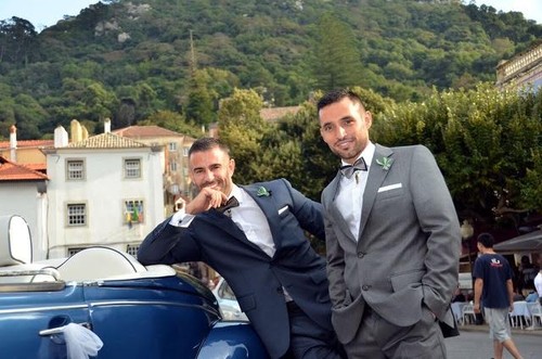 Jota e Jota entrevista dezanove.jpg