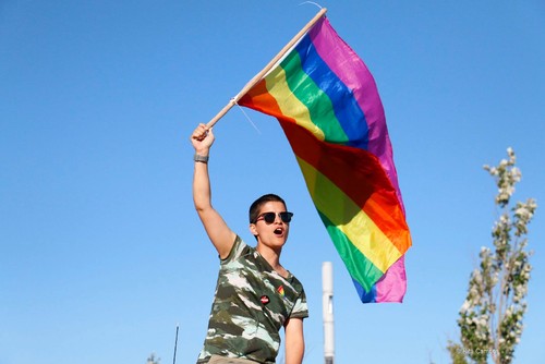 marchalgbt_lx2.jpg