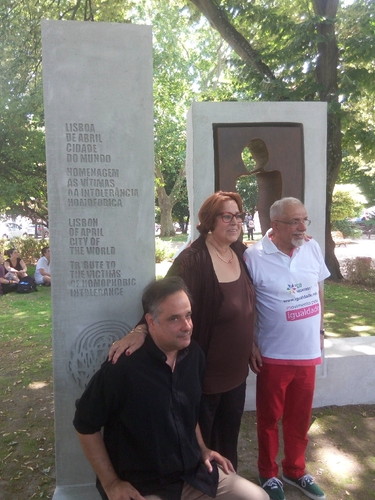 memorial LGBt Homofobia Lisboa.jpg